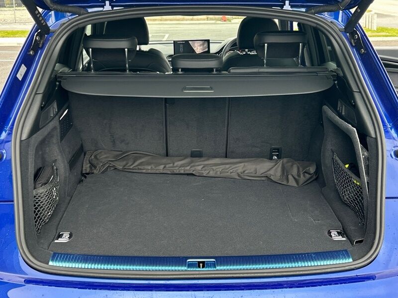 More views of Audi Q5