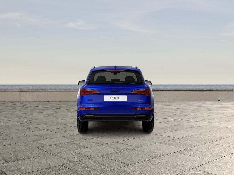 More views of Audi Q5