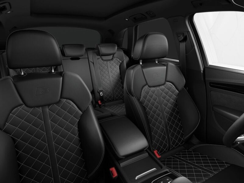 More views of Audi Q5