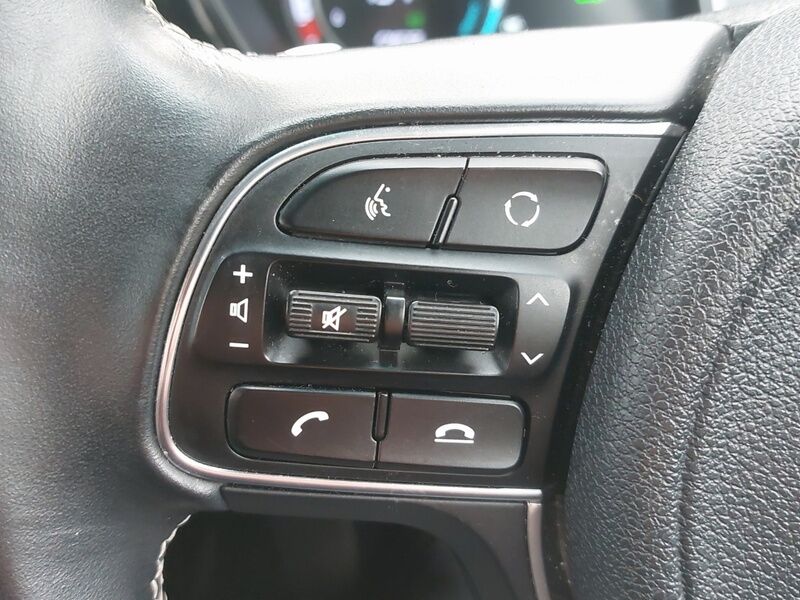 More views of Kia e-Niro