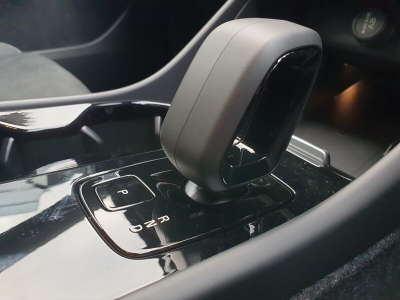 More views of Volvo EC40