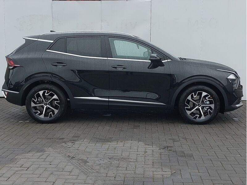 More views of Kia Sportage