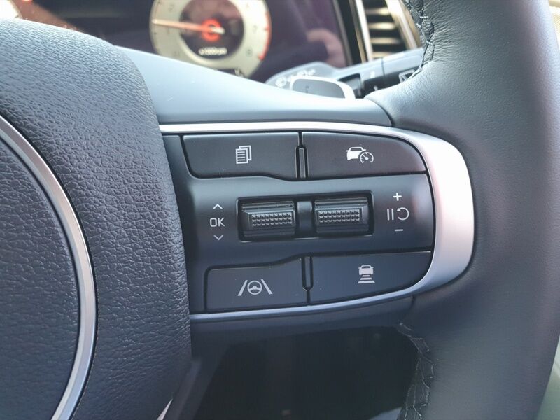 More views of Kia Sportage