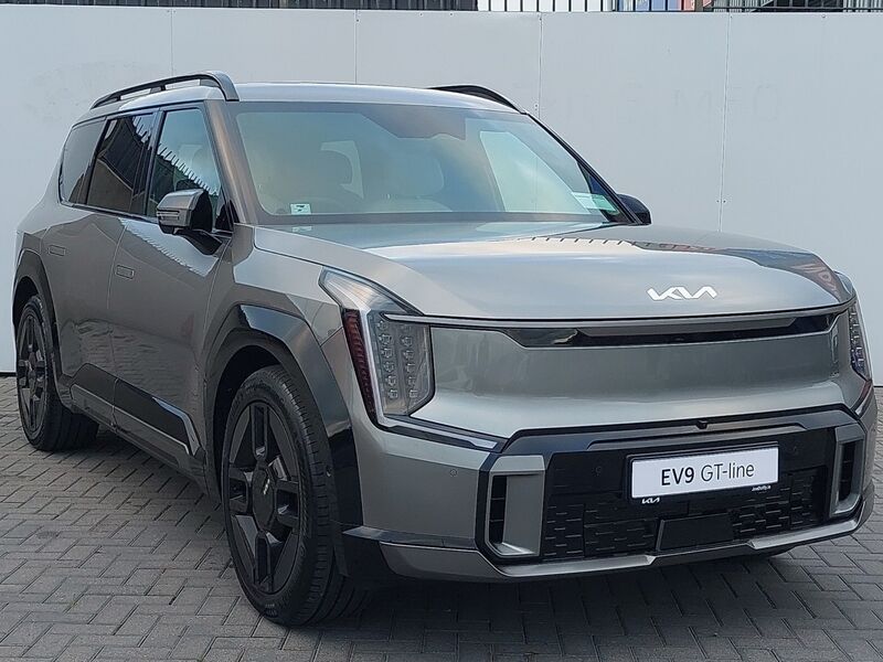 More views of Kia EV9