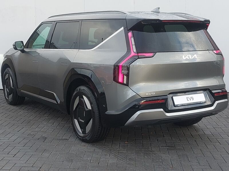 More views of Kia EV9