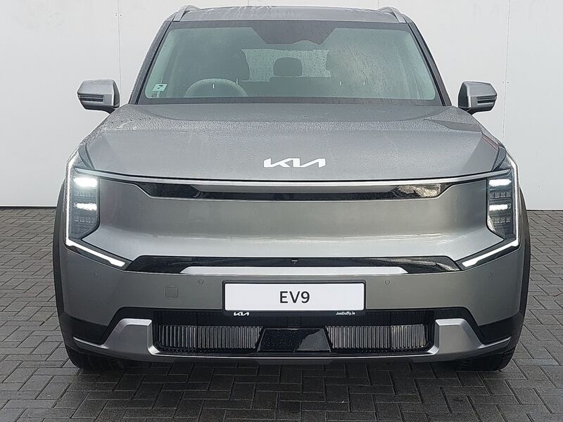 More views of Kia EV9