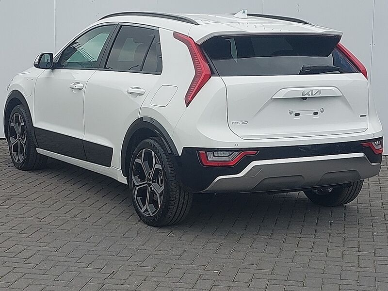 More views of Kia Niro