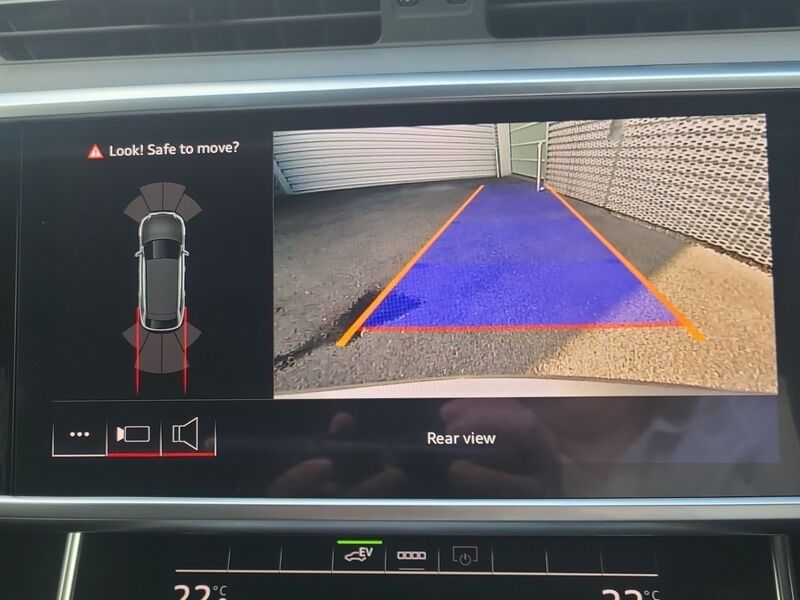 More views of Audi A6