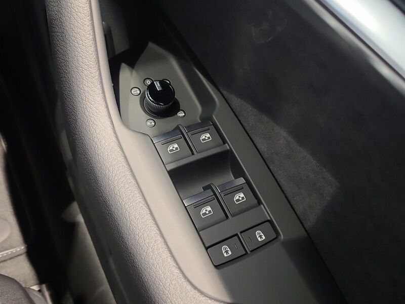 More views of Audi A6