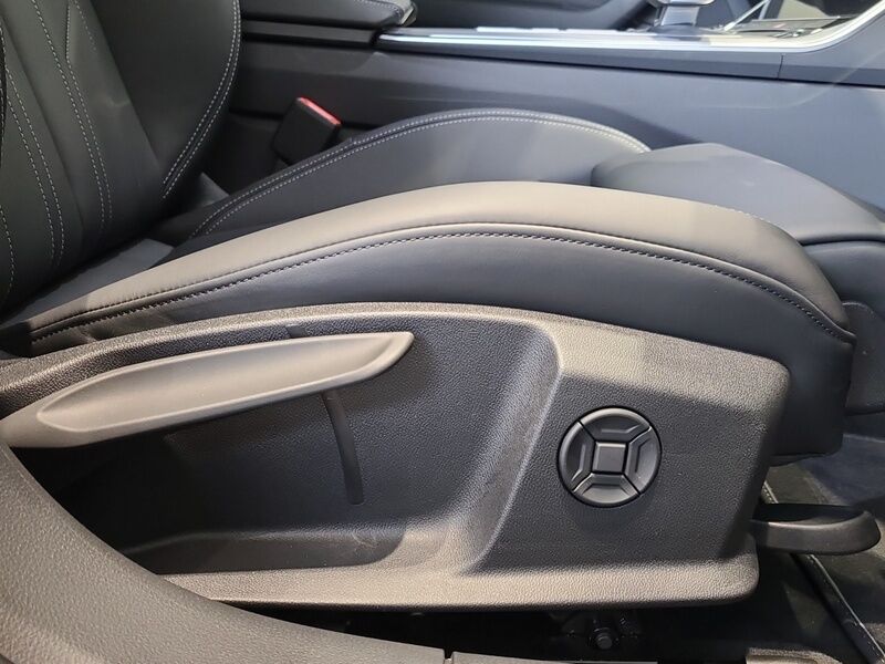 More views of Audi A6