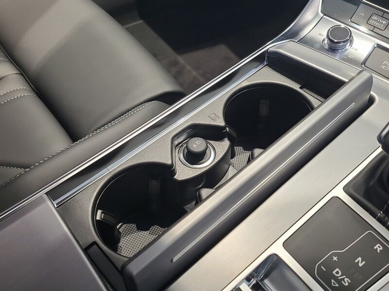 More views of Audi A6