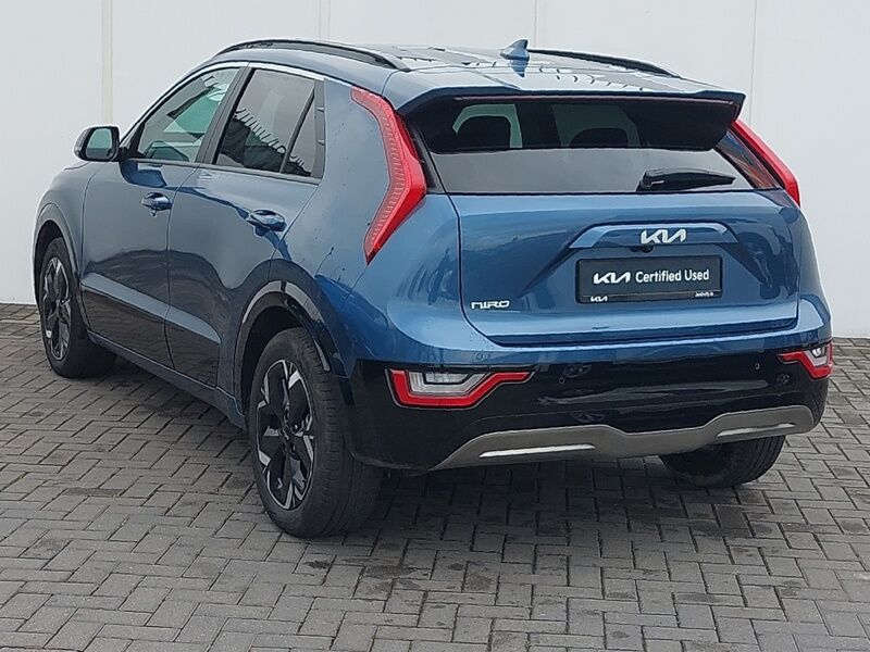 More views of Kia Niro