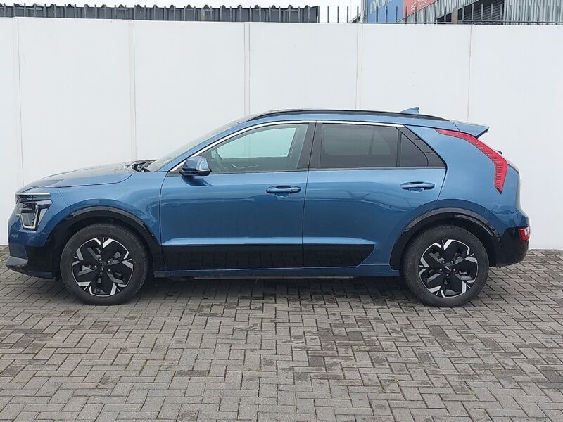 More views of Kia Niro