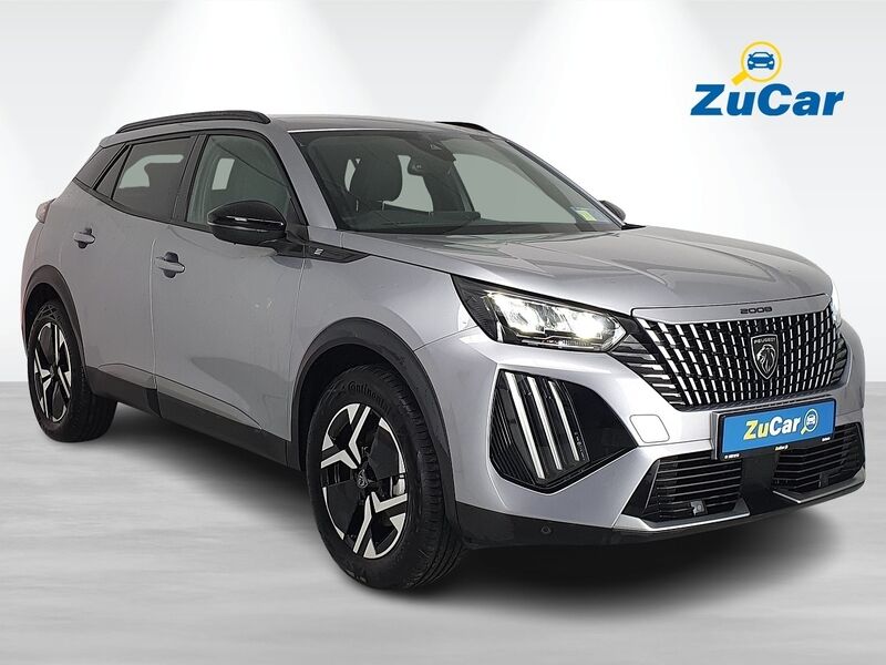 More views of Peugeot 2008