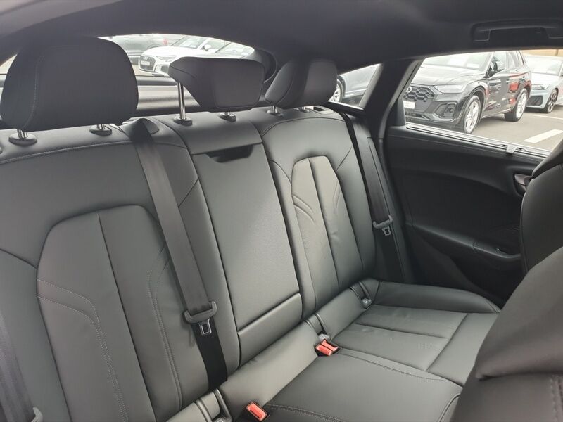 More views of Audi A5