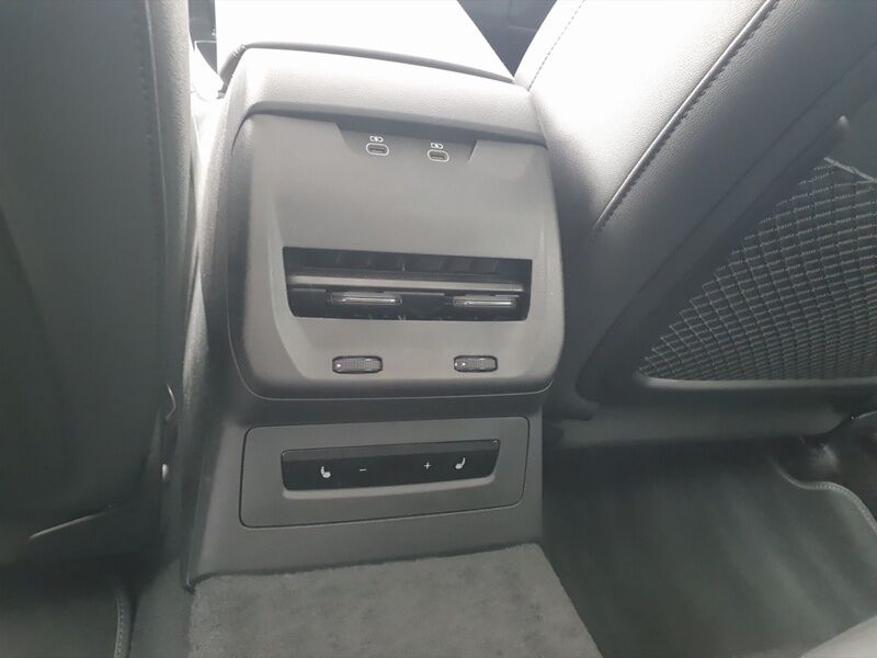 More views of Audi A5