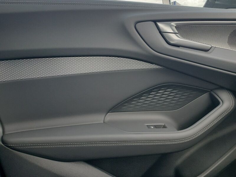 More views of Audi A5