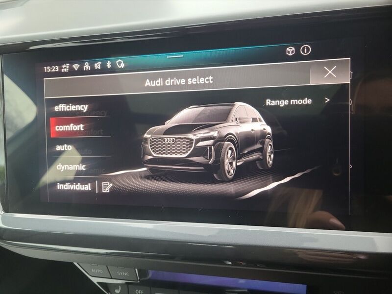 More views of Audi Q4 e-tron