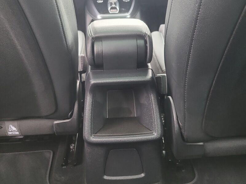 More views of Audi Q4 e-tron