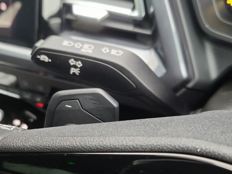 More views of Audi Q4 e-tron