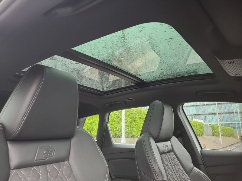 More views of Audi Q4 e-tron