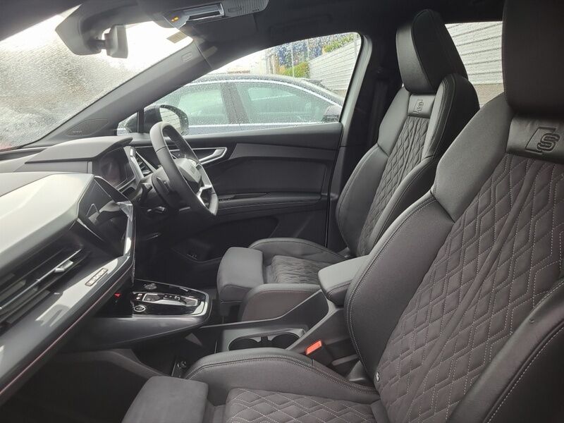 More views of Audi Q4 e-tron