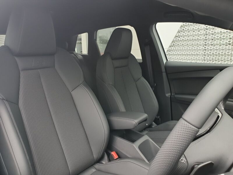 More views of Audi Q4 e-tron