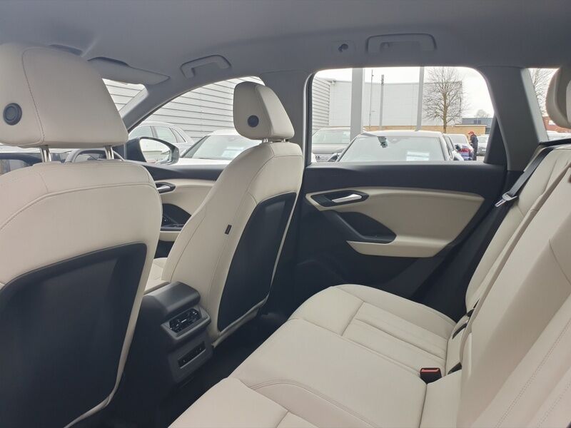 More views of Audi Q6 e-tron