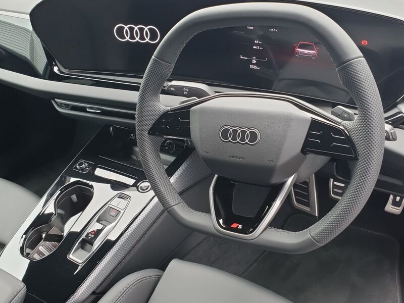 More views of Audi A5