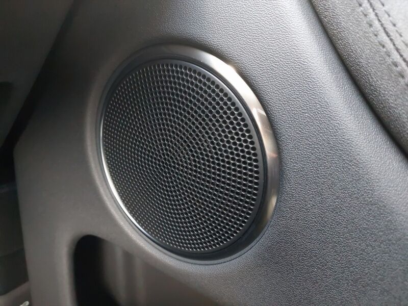 More views of Land Rover Discovery Sport