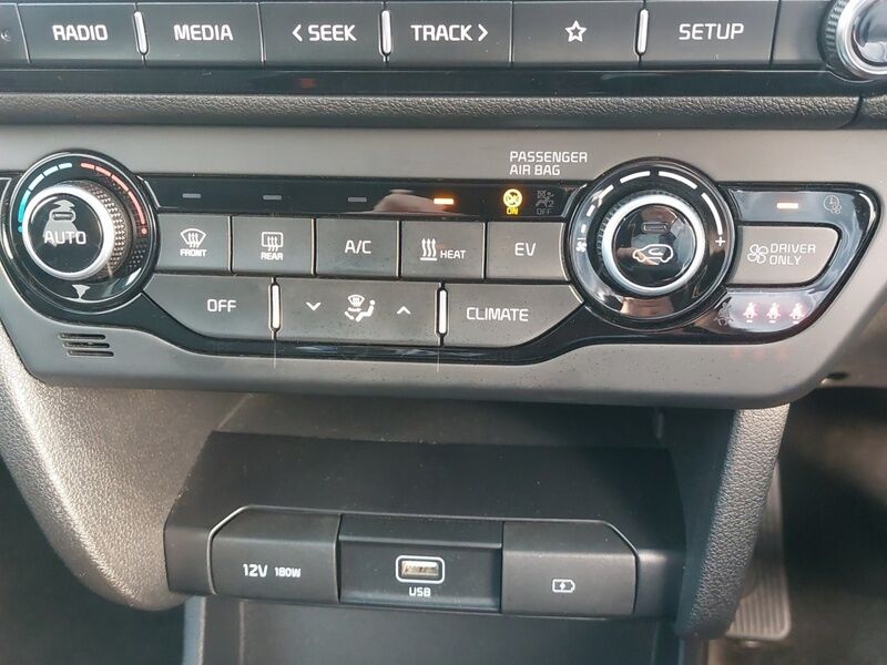 More views of Kia e-Niro