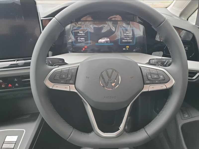 More views of Volkswagen Golf