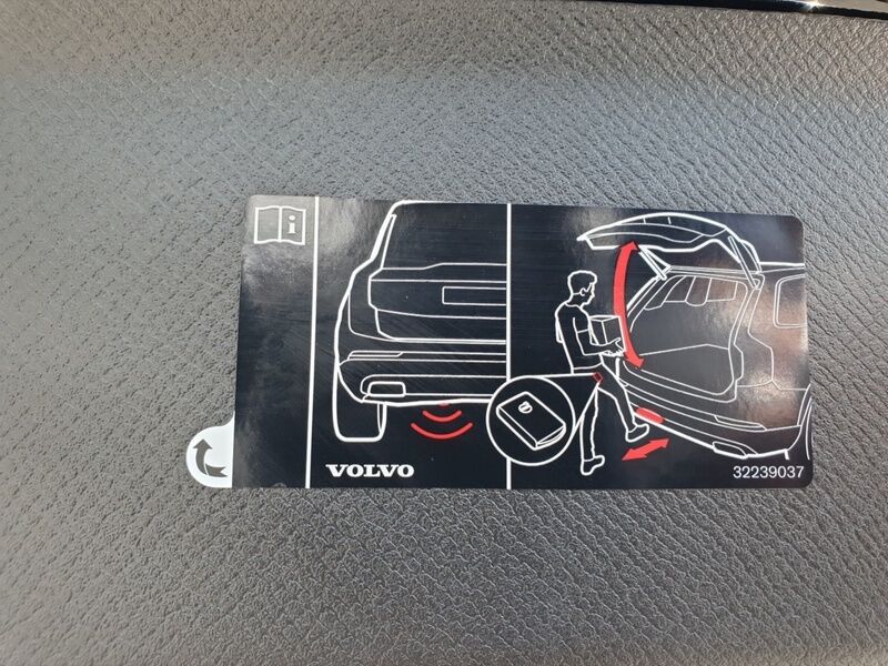 More views of Volvo XC90