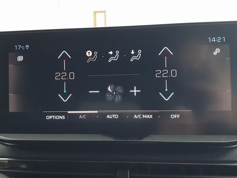 More views of Peugeot 3008