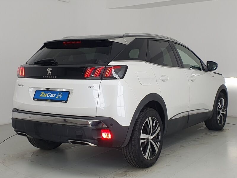 More views of Peugeot 3008