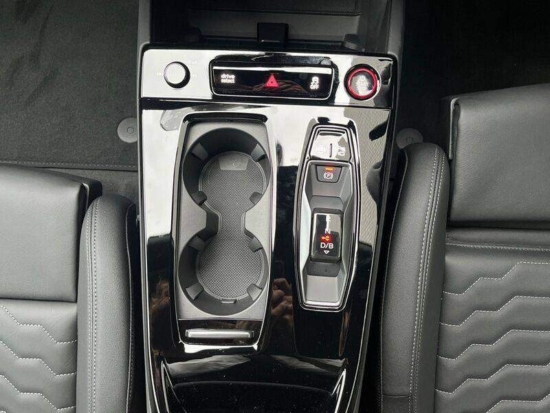 More views of Audi A6 Avant e-tron