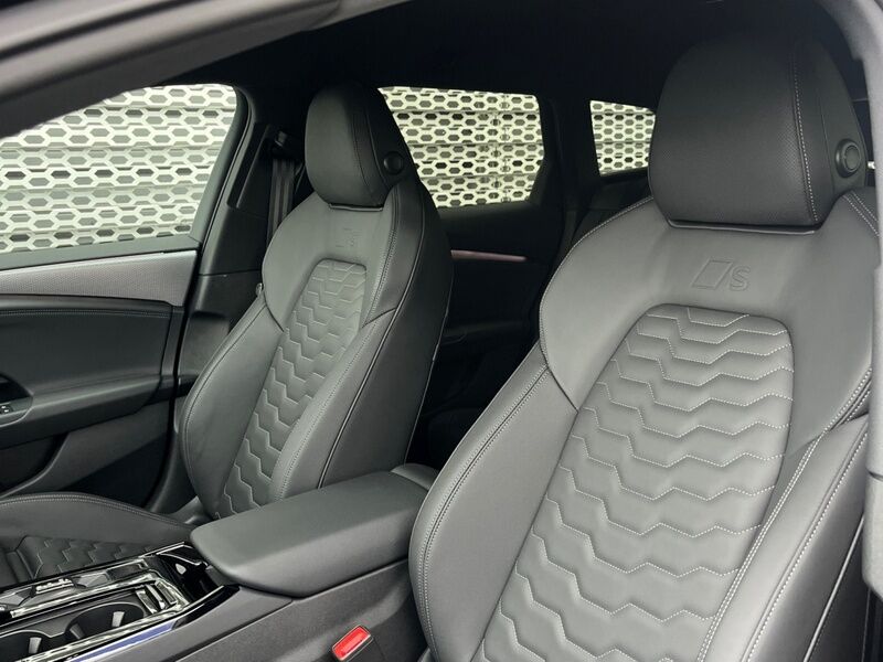 More views of Audi A6 Avant e-tron