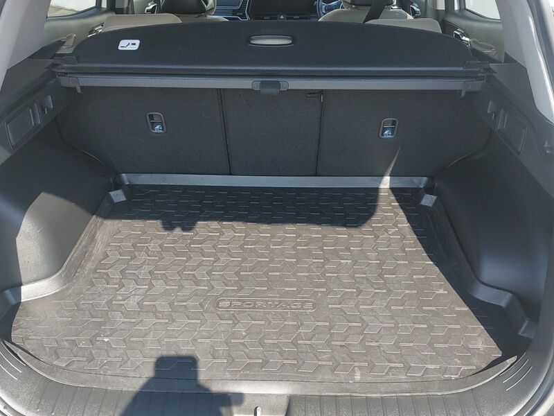 More views of Kia Sportage