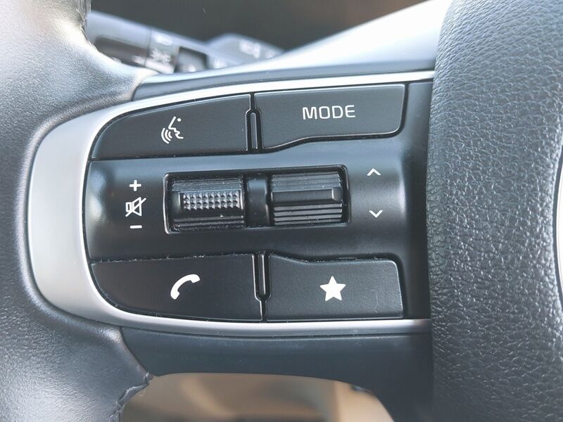 More views of Kia Sportage