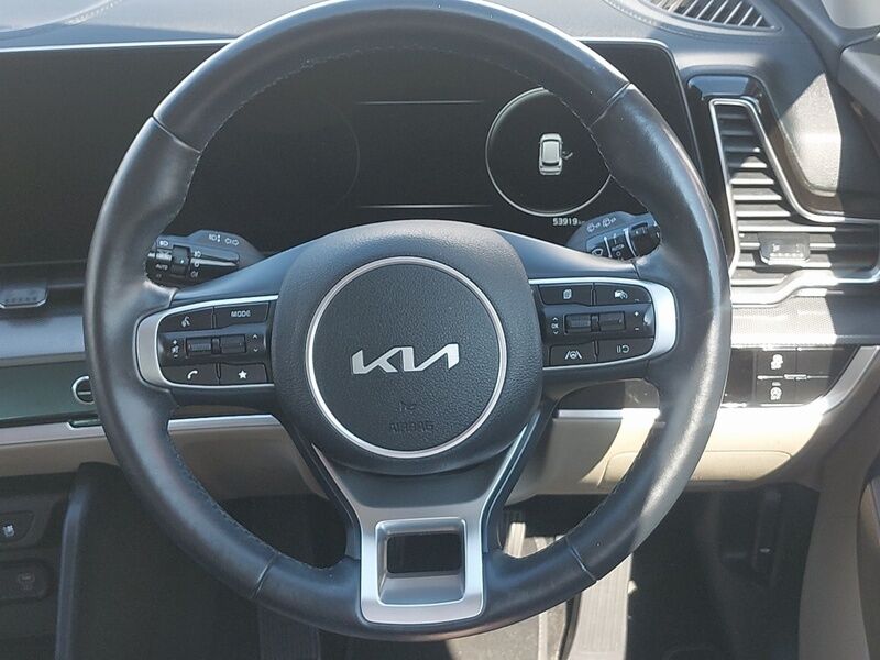 More views of Kia Sportage