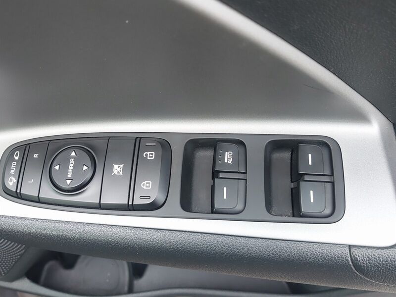 More views of Kia e-Niro