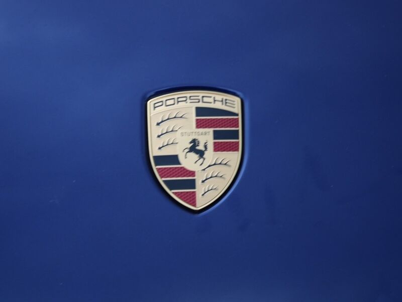 More views of Porsche Macan