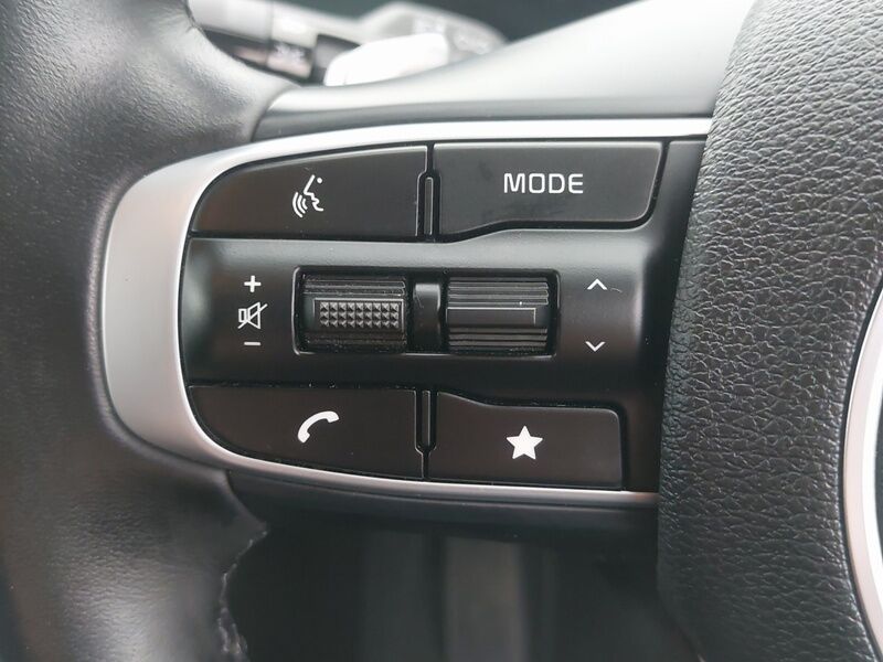 More views of Kia Sportage