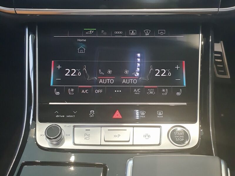 More views of Audi A8