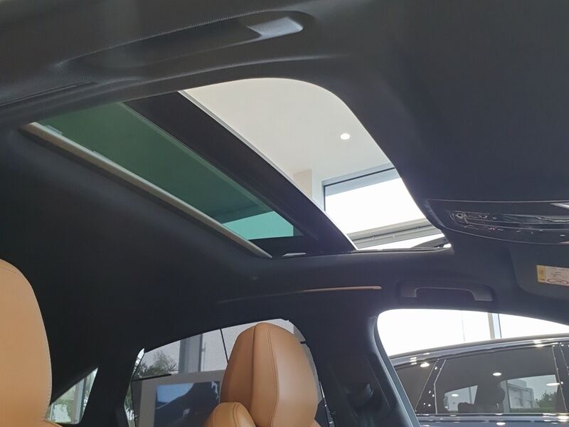 More views of Audi A8