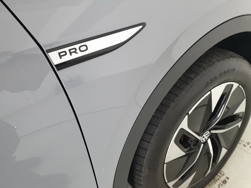 More views of Volkswagen ID.4