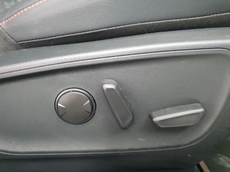 More views of Ford Kuga