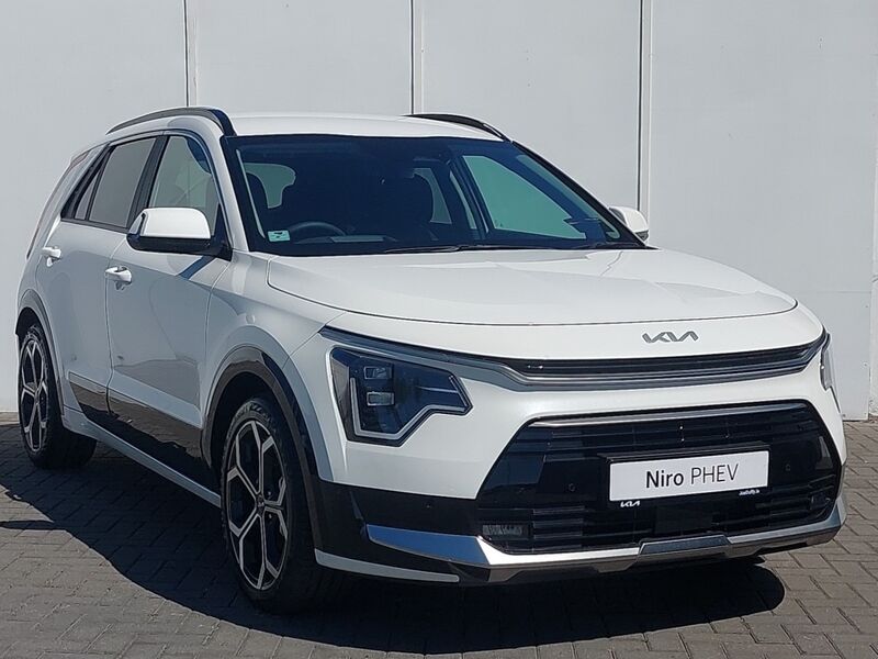 More views of Kia Niro