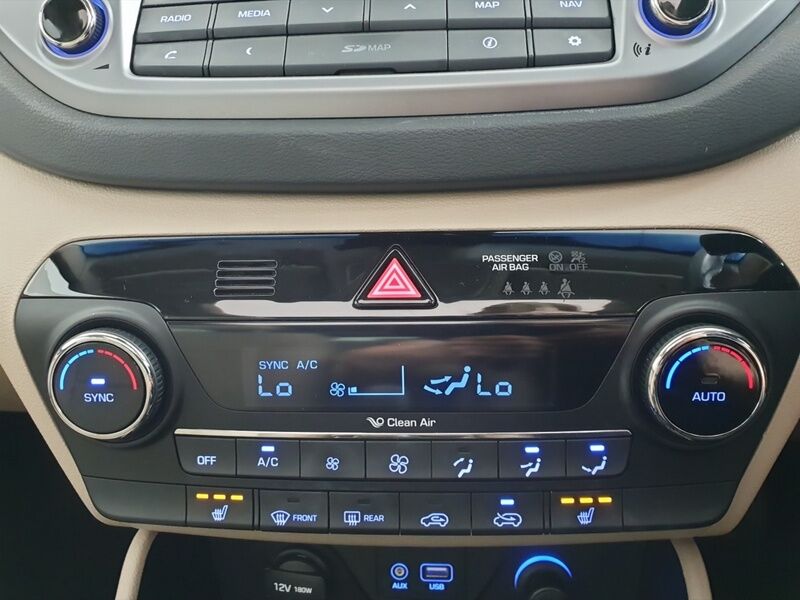 More views of Hyundai Tucson