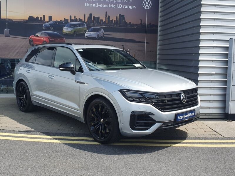 More views of Volkswagen Touareg